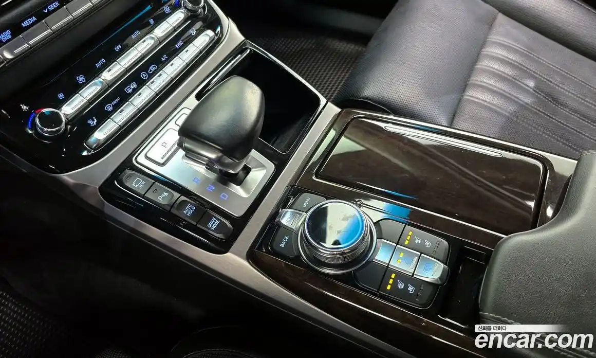 Genesis EQ900 2018 3.3 Автомат в Москве № 26613, фото 15