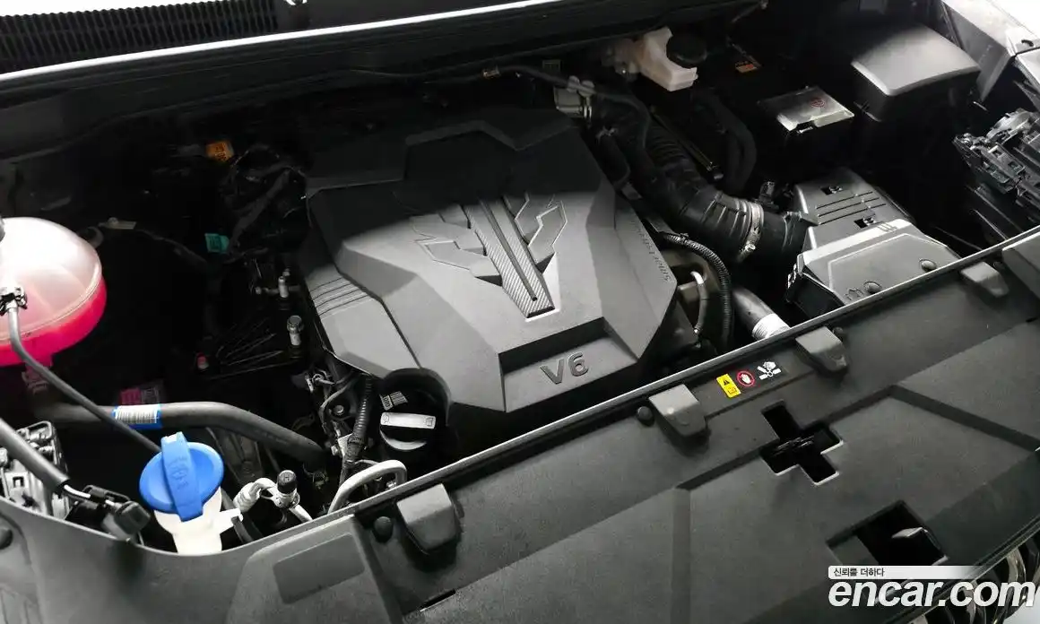 Kia Canival 2023 3.5 Автомат в Москве № 268725, фото 17