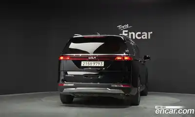 Kia Canival 2023 3.5 Автомат в Москве № 268725, миниатюра 2