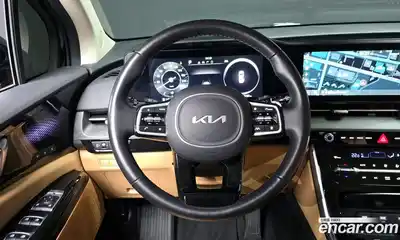 Kia Canival 2023 3.5 Автомат в Москве № 268725, миниатюра 9