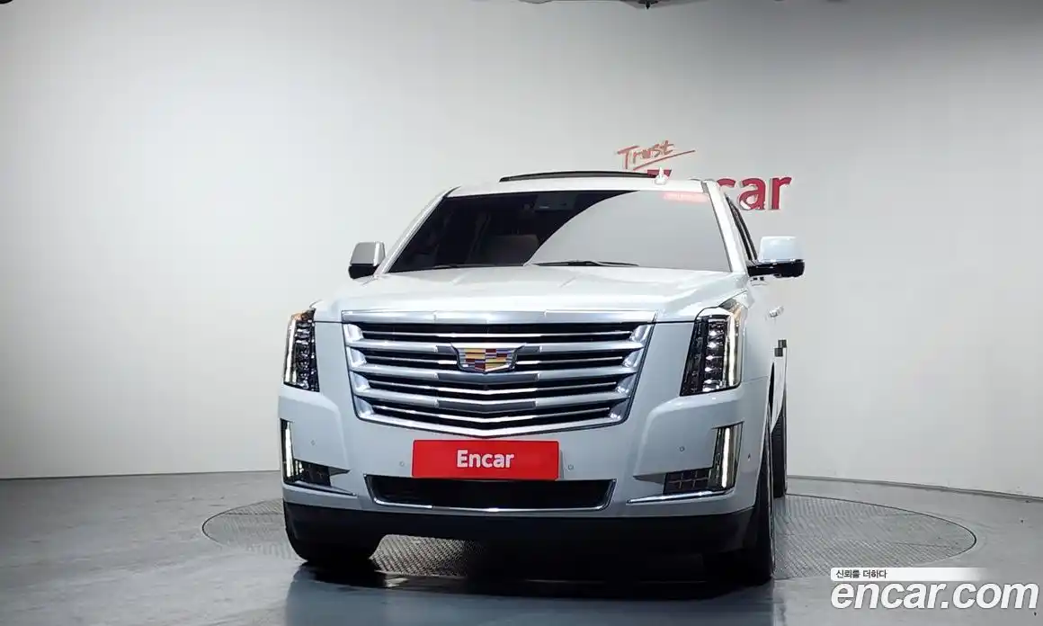 Cadillac Escalade 2019 6.2 Автомат в Москве № 285473, фото 12