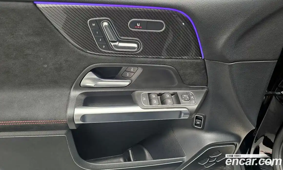 Mercedes-Benz GLB-Class 2025 2.0 Автомат в Москве № 286302, фото 15