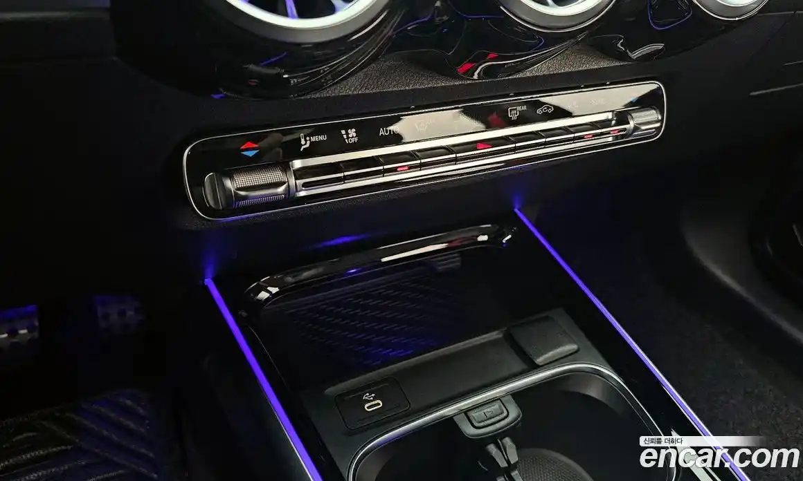 Mercedes-Benz GLB-Class 2025 2.0 Автомат в Москве № 286302, фото 6