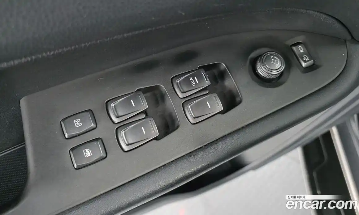 SsangYong Rexton 2019 2.2 Автомат в Москве № 28877, фото 3