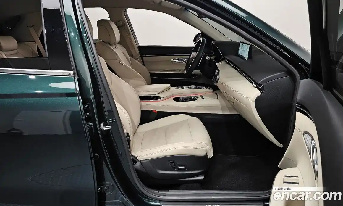 Genesis GV70 2023 2.5 Автомат в Москве № 288969, фото 4