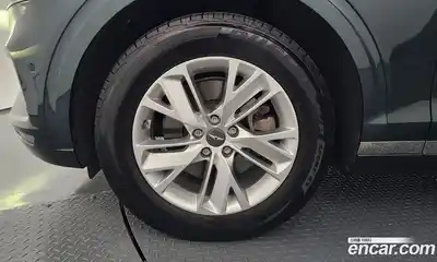 Genesis GV70 2023 2.5 Автомат в Москве № 288969, миниатюра 6