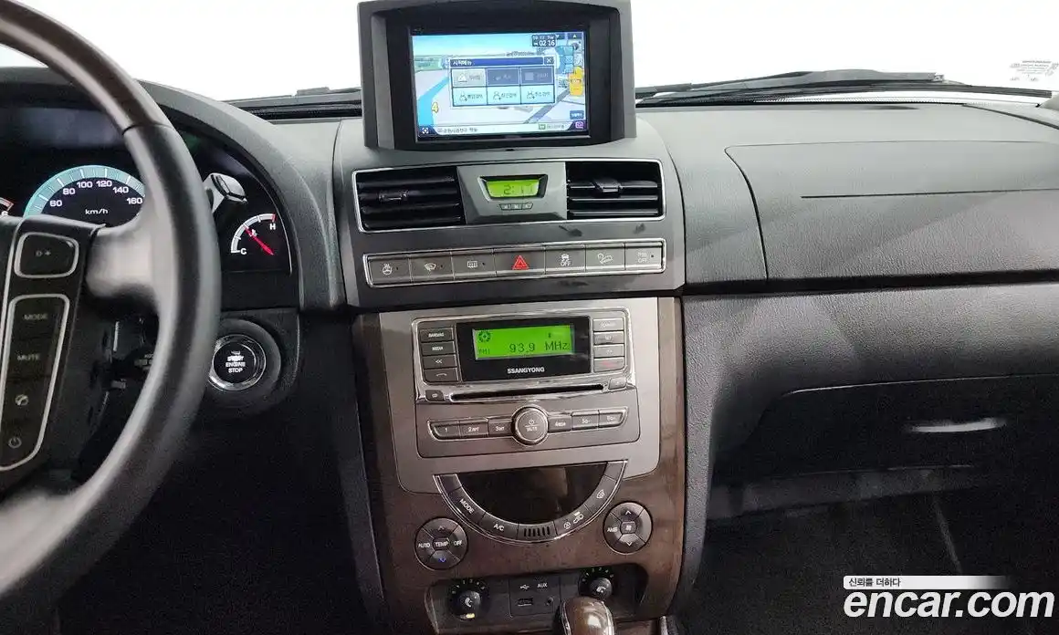 SsangYong Rexton 2015 2.0 Автомат в Москве № 29141, фото 12