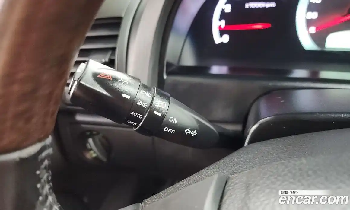 SsangYong Rexton 2015 2.0 Автомат в Москве № 29141, фото 4