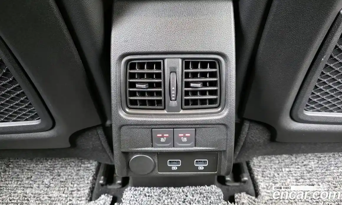 Renault XM3 2023 1.3 Автомат в Москве № 298629, фото 20