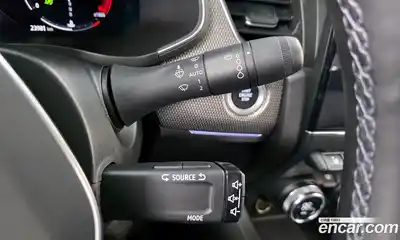 Renault XM3 2023 1.3 Автомат в Москве № 298629, миниатюра 3