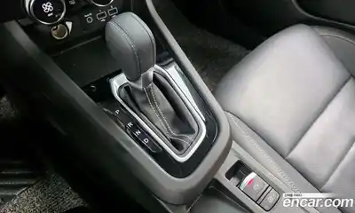 Renault XM3 2023 1.3 Автомат в Москве № 298629, миниатюра 6