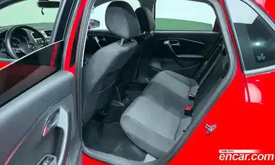 Volkswagen Polo 2016 1.4 Автомат в Москве № 301198, миниатюра 7