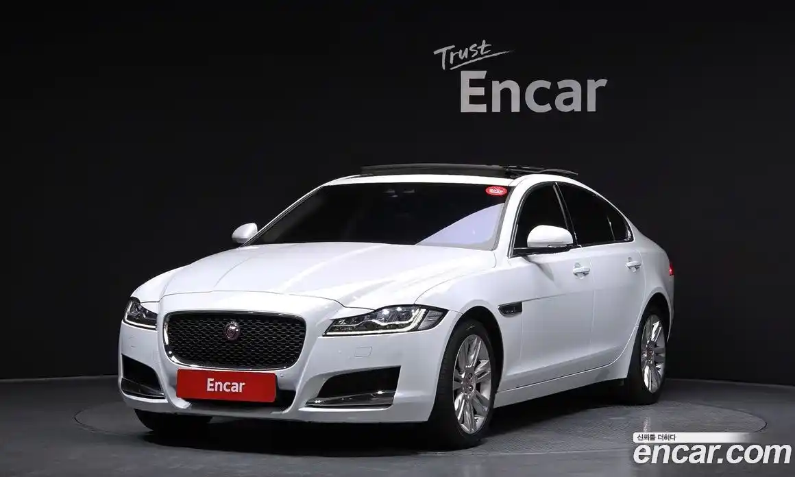 Jaguar XF 2018 2.0 Автомат в Москве № 304943, фото 15