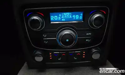 Jaguar XF 2018 2.0 Автомат в Москве № 304943, миниатюра 2