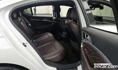 Genesis G70 2022 2.0 Автомат в Москве № 308678, миниатюра 7