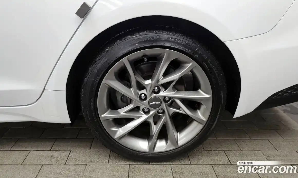 Genesis G70 2022 2.0 Автомат в Москве № 308678, фото 8