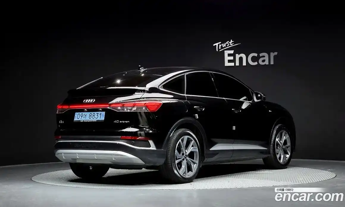 Audi Q4 e-tron 2022 0.2 Автомат в Москве № 312180, фото 16