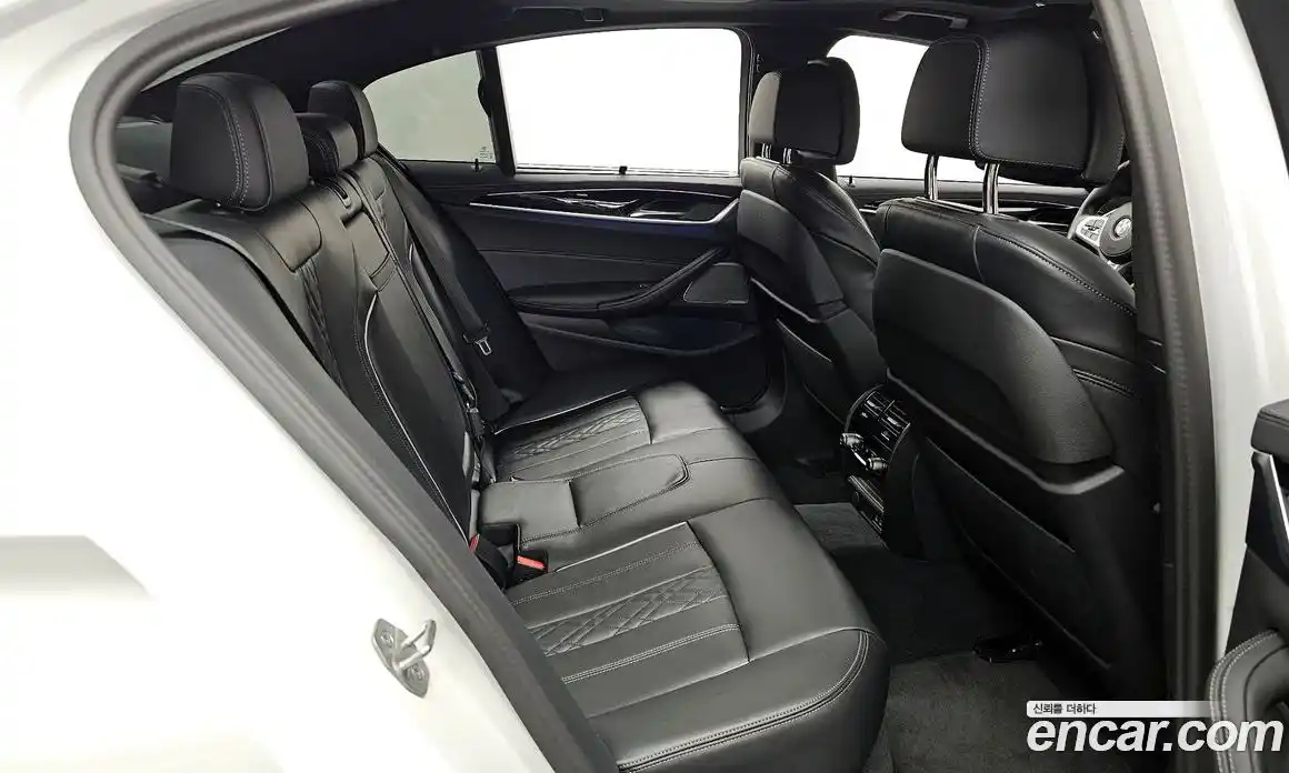 BMW 5-Series 2023 2.0 Автомат в Москве № 317901, фото 19