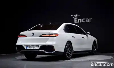 BMW 7-Series 2023 3.0 Автомат в Москве № 318508, миниатюра 3