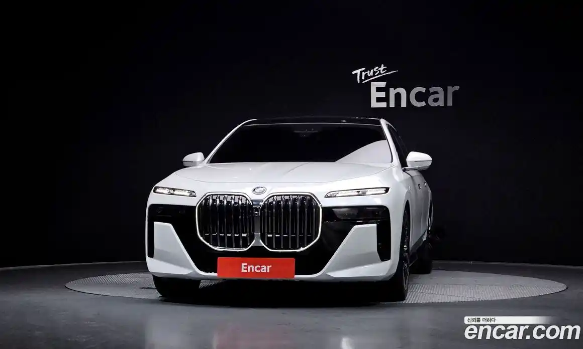 BMW 7-Series 2023 3.0 Автомат в Москве № 318508, фото 5