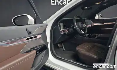 BMW 7-Series 2023 3.0 Автомат в Москве № 318508, миниатюра 8