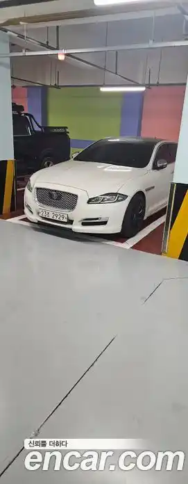 Jaguar XJ 2013 2.0 Автомат в Москве № 320219, миниатюра 7