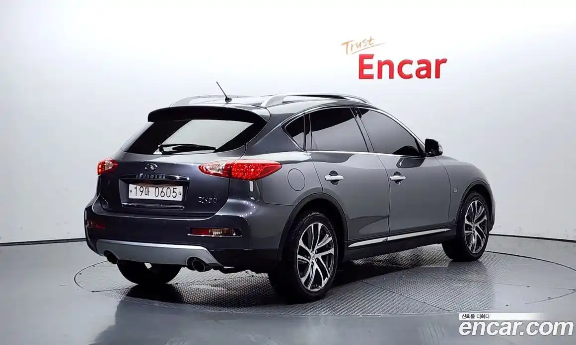 Infiniti QX50 2016 3.7 Автомат в Москве № 326826, фото 13