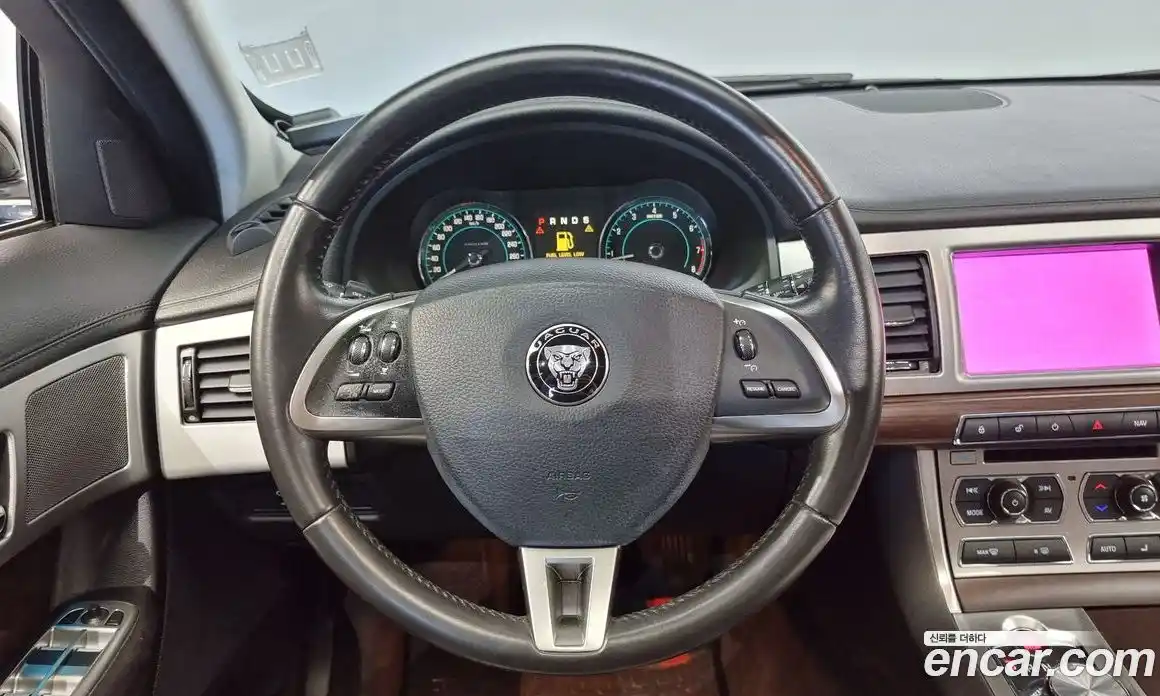 Jaguar XF 2015 2.0 Автомат в Москве № 335803, фото 4