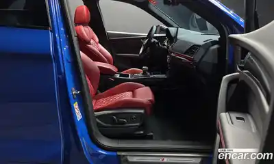 Audi SQ5 2023 3.0 Автомат в Москве № 343533, миниатюра 6