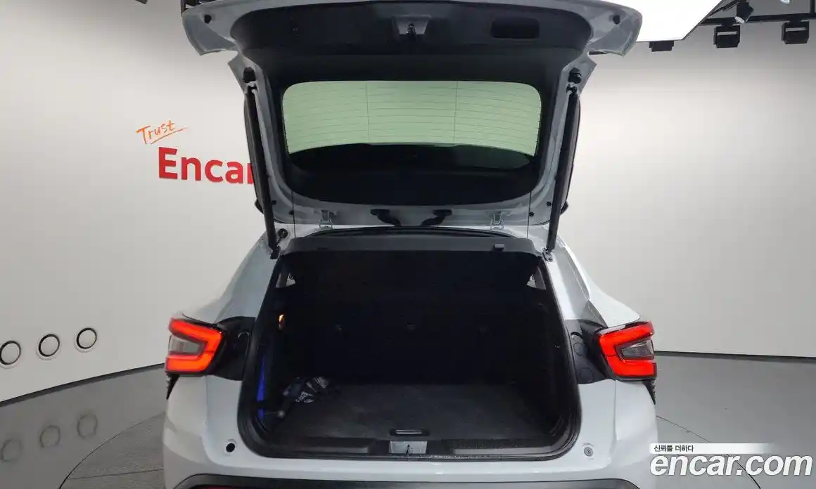 Chevrolet Trax 2024 1.2 Автомат в Москве № 36834, фото 14