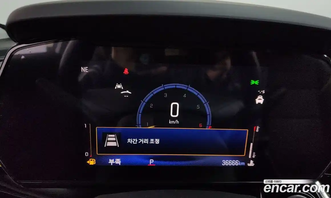 Chevrolet Trax 2024 1.2 Автомат в Москве № 36834, фото 16