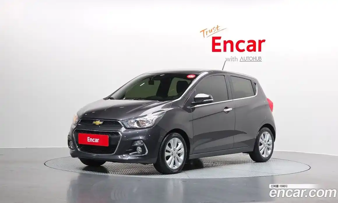 Chevrolet Spark 2016 1.0 Автомат в Москве № 37983, фото 3