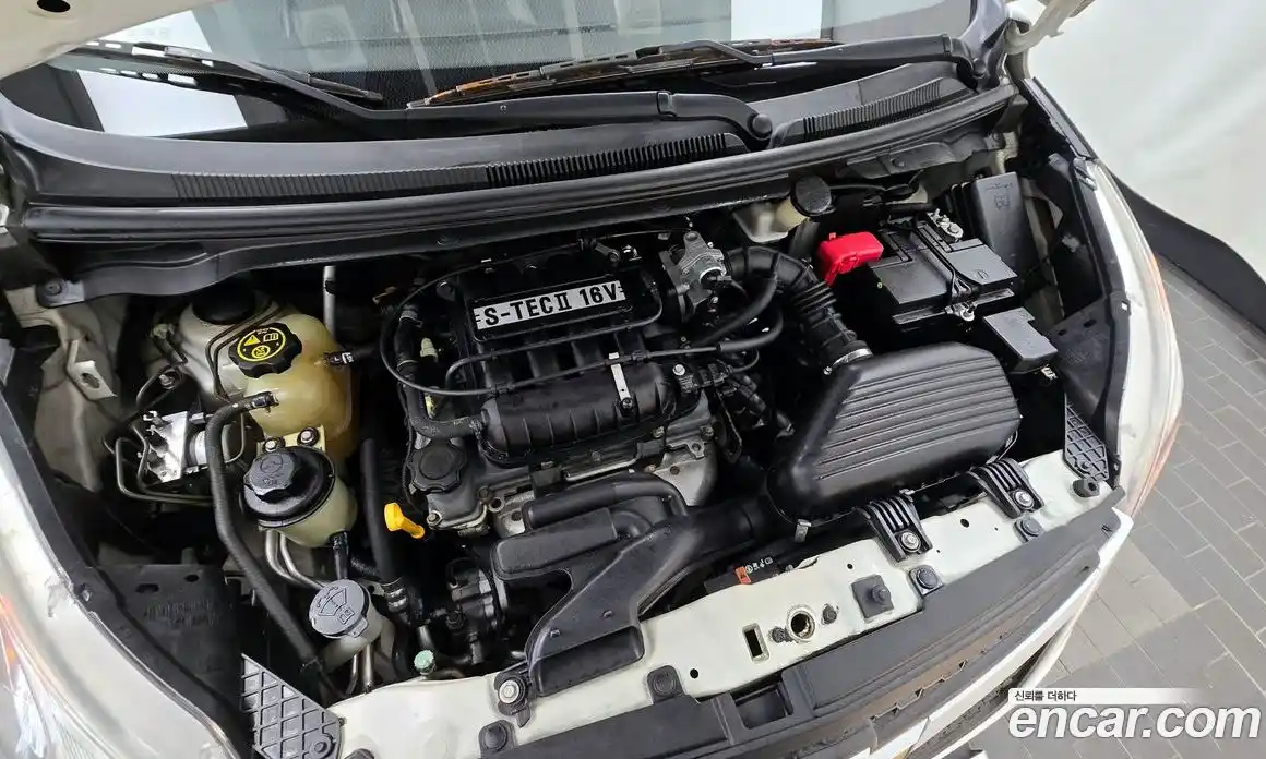 Chevrolet Spark 2012 1.0 Автомат в Москве № 38577, фото 15