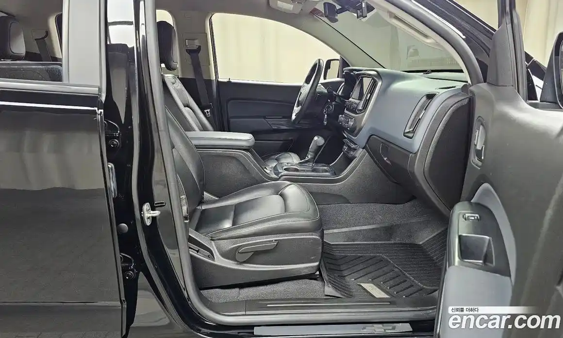 Chevrolet Colorado 2021 3.6 Автомат в Москве № 39823, фото 9