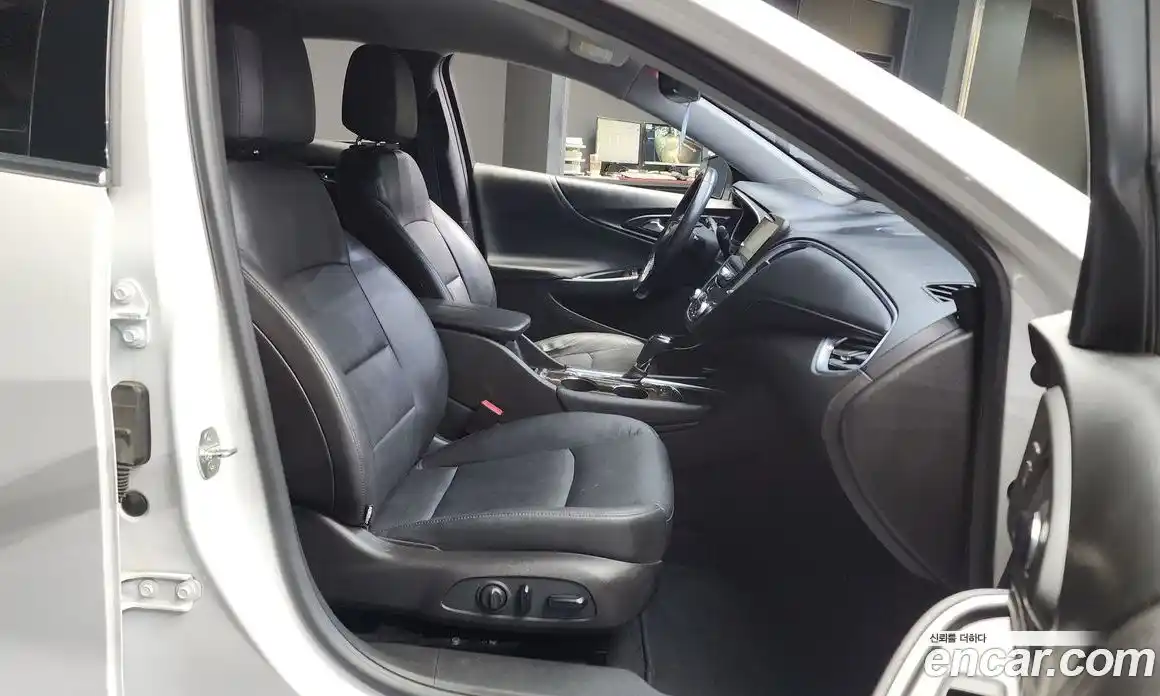 Chevrolet Malibu 2018 2.0 Автомат в Москве № 40925, фото 11