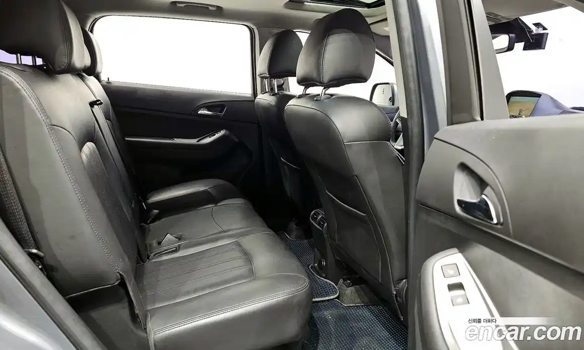 Chevrolet Orlando 2015 2.0 Автомат в Москве № 40996, фото 17