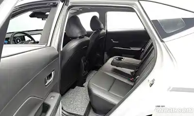 Hyundai Kona 2025 0.2 Автомат в Москве № 45134, миниатюра 5