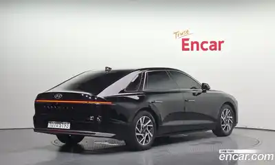 Hyundai Grandeur 2023 2.5 Автомат в Москве № 50069, миниатюра 4