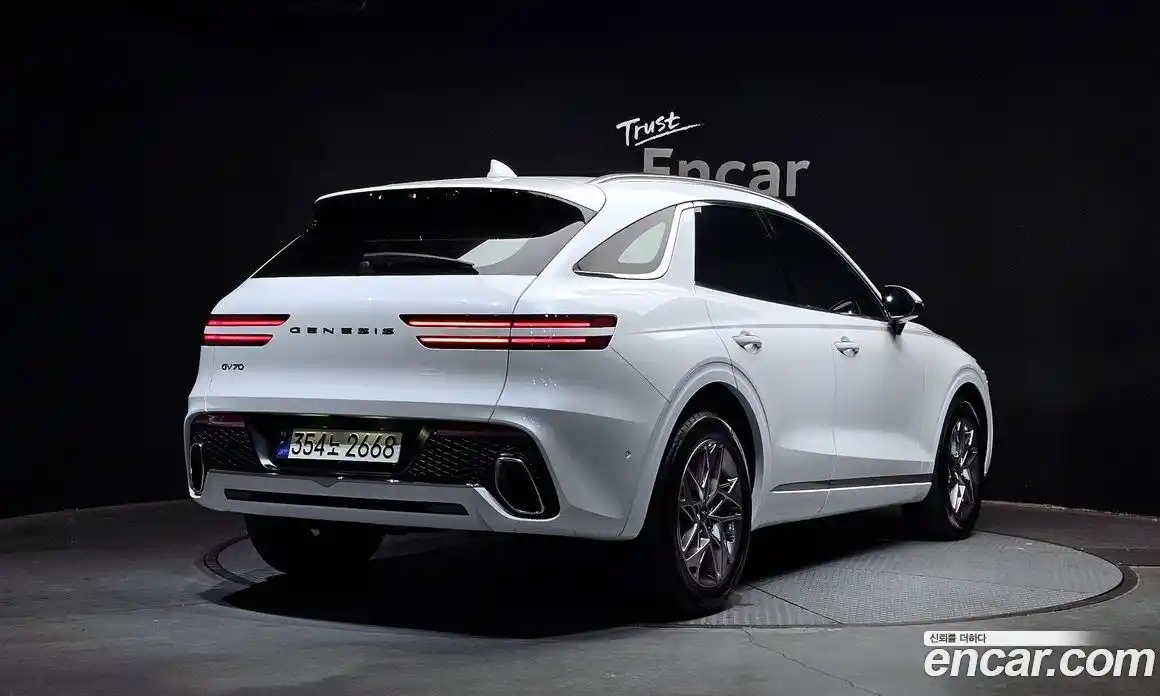 Genesis GV70 2023 2.5 Автомат в Москве № 56675, фото 6