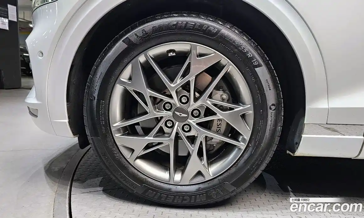 Genesis GV70 2023 2.5 Автомат в Москве № 56675, фото 8