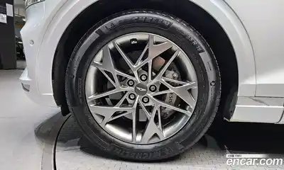 Genesis GV70 2023 2.5 Автомат в Москве № 56675, миниатюра 8