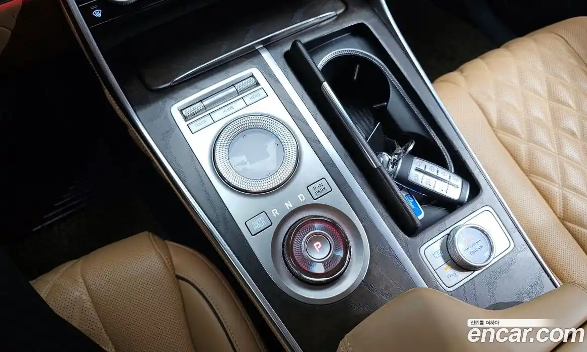 Genesis GV80 2022 2.5 Автомат в Москве № 56924, фото 17