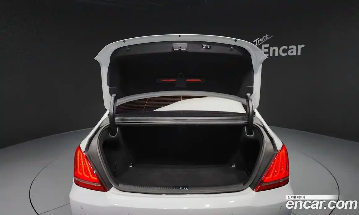 Genesis EQ900 2017 3.3 Автомат в Москве № 57035, фото 12