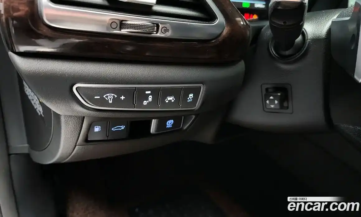 Genesis EQ900 2017 3.3 Автомат в Москве № 57035, фото 18