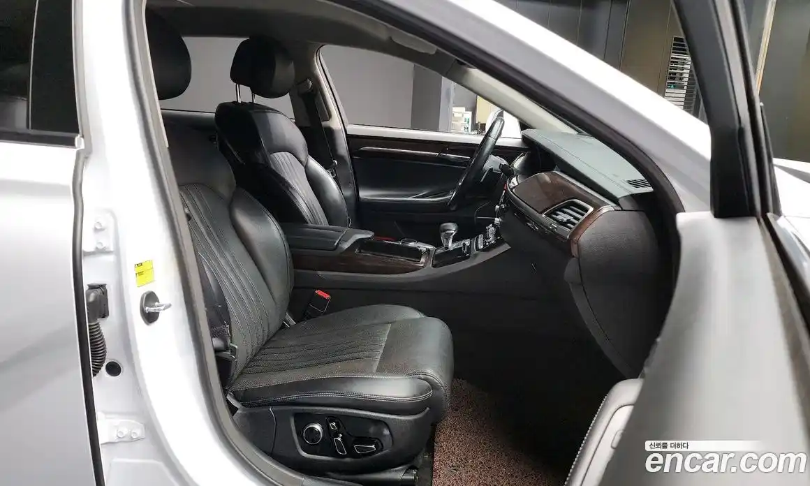 Genesis EQ900 2017 3.3 Автомат в Москве № 57035, фото 10