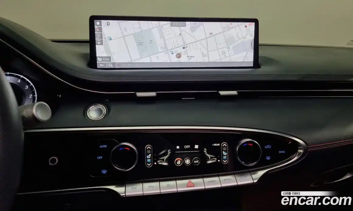 Genesis GV70 2021 2.5 Автомат в Москве № 57215, фото 15