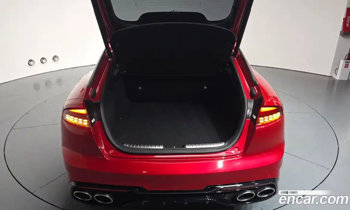 Kia Stinger 2021 3.3 Автомат в Москве № 6015, фото 3