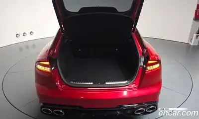 Kia Stinger 2021 3.3 Автомат в Москве № 6015, миниатюра 3