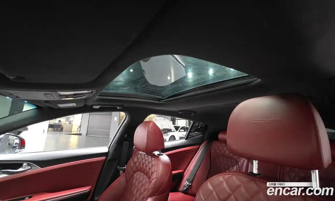 Kia Stinger 2021 3.3 Автомат в Москве № 6015, фото 7