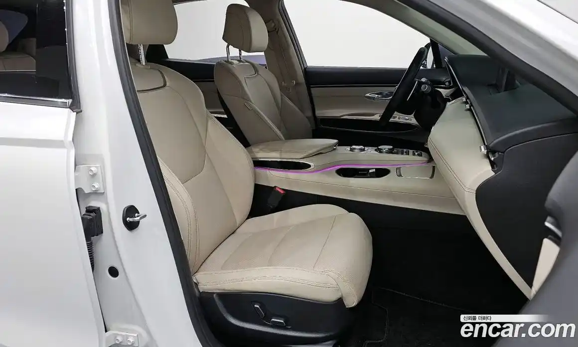 Genesis GV70 2022 2.5 Автомат в Москве № 601, фото 13